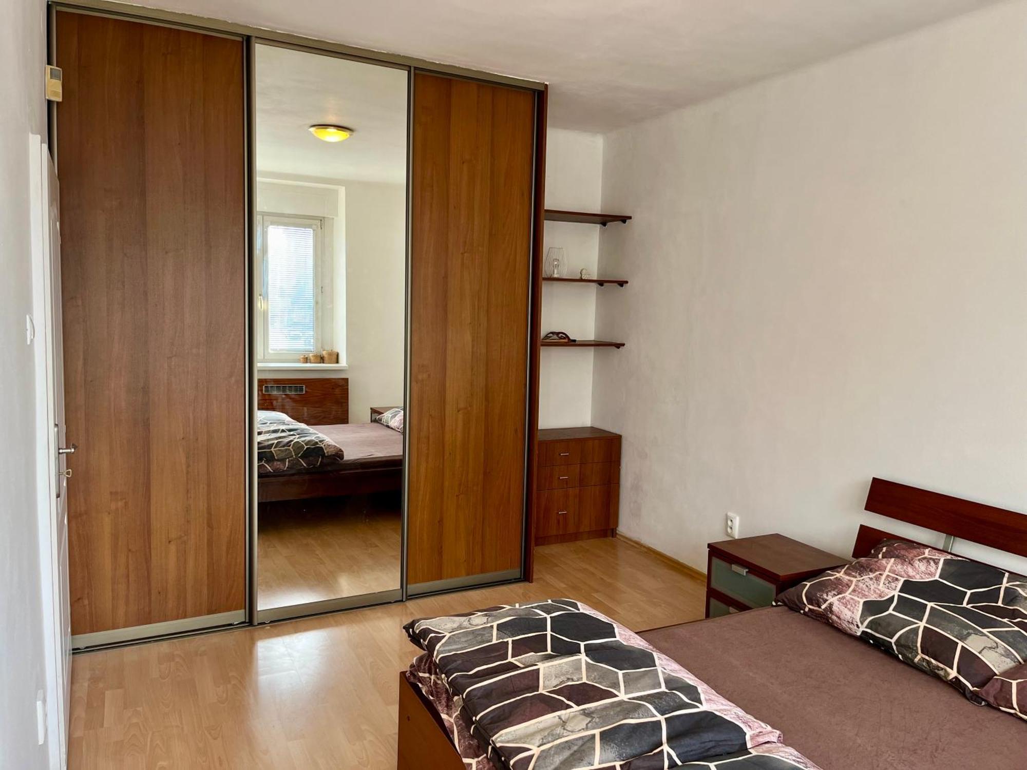Victory Apartment บราติสลาวา ภายนอก รูปภาพ